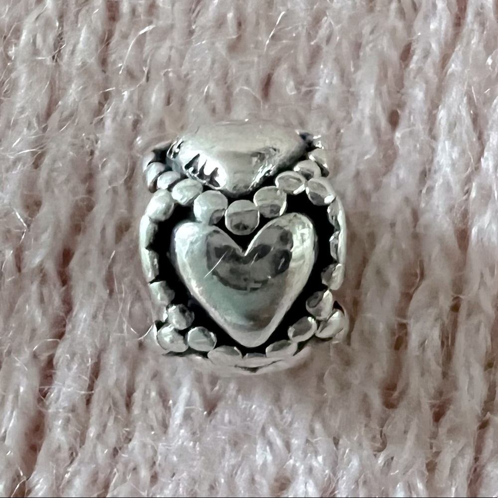 PANDORA CHARM